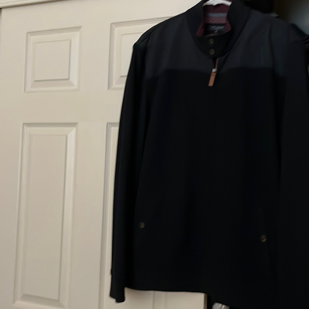 Mens size XL (7) zip sweater jacket